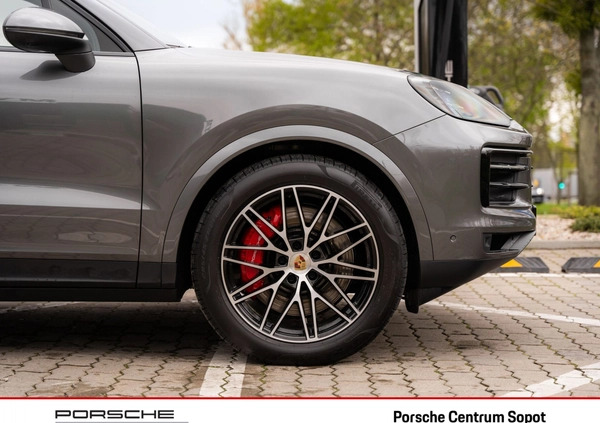 Porsche Cayenne cena 754422 przebieg: 18000, rok produkcji 2023 z Szlichtyngowa małe 781